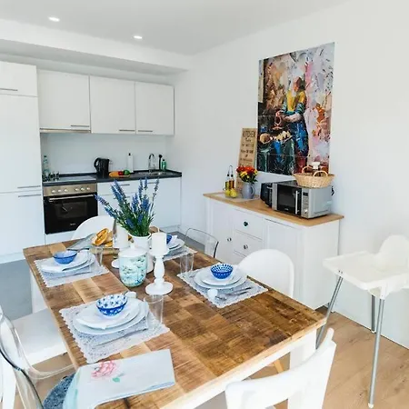 Appartio-80qm-laendlich-luxurioes Olbronn-Durrn